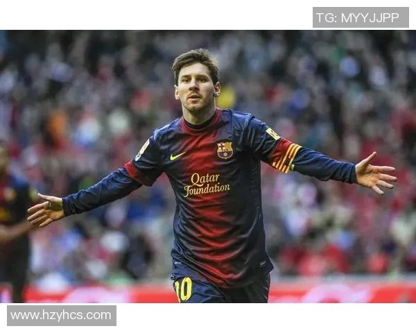 又黑又帅的足球明星:闪耀赛场的魅力与实力并存的超级球员 又黑又帅的足球明星:闪耀赛场的魅力与实力并存的超级球员